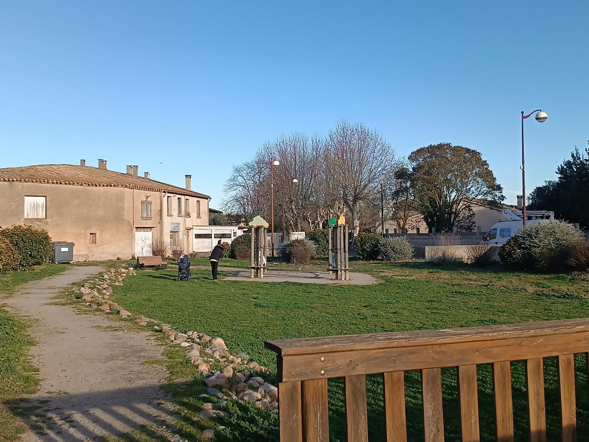Jolie Maison De Village Capendu Экстерьер фото